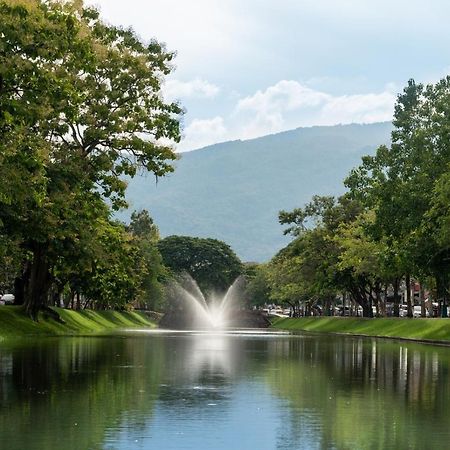 Sanae' Oldtown Hotel Chiang Mai Ngoại thất bức ảnh