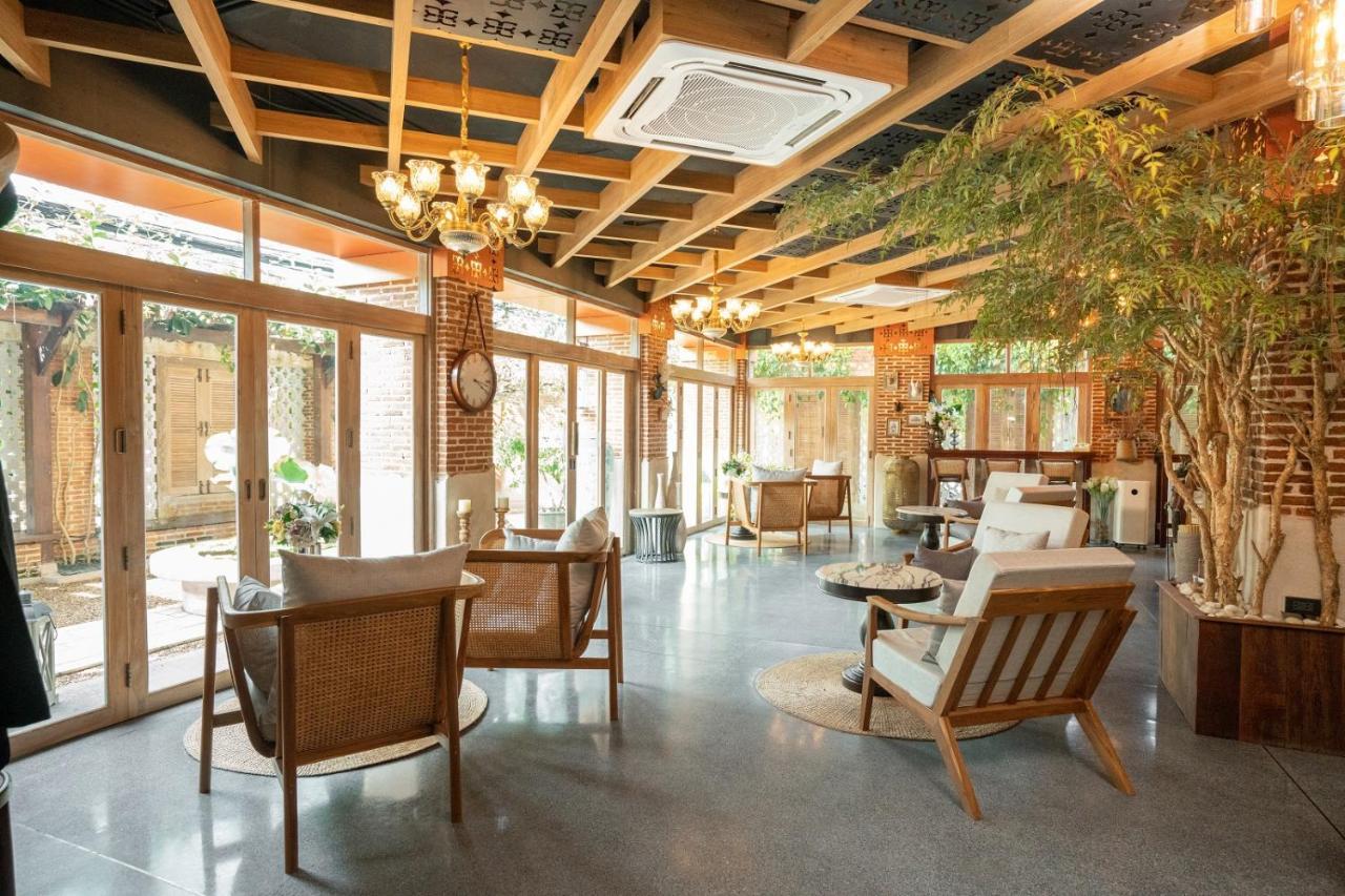 Sanae' Oldtown Hotel Chiang Mai Ngoại thất bức ảnh